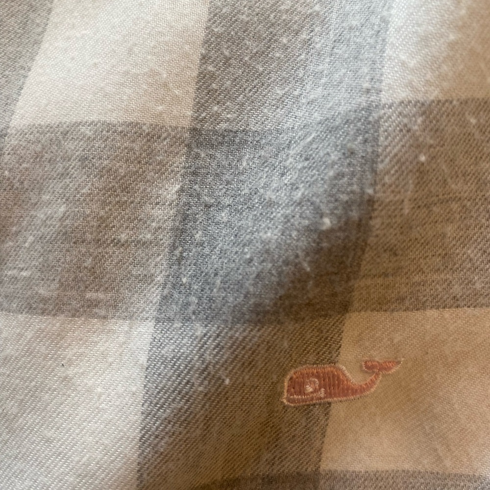 Vineyard Vines Plaid Button-Down — Size 6 - Picture 6 of 7